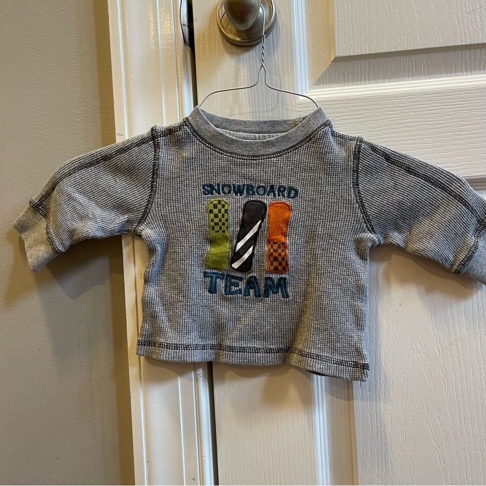 Snowboard team shirt